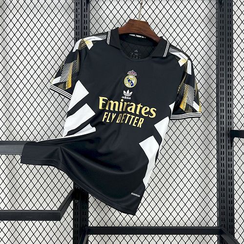 Real Madrid Retro Special Edition 2025/26 Football jersey