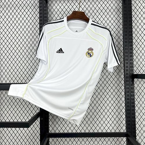 Real Madrid 2025-26 Leisure Football Jersey
