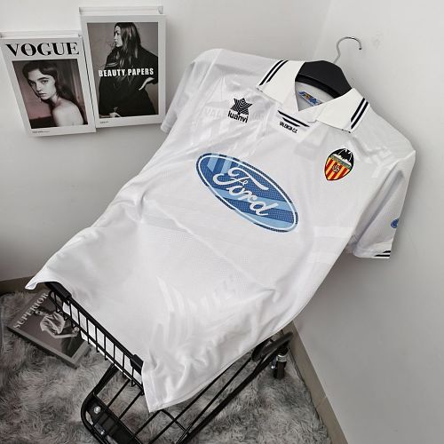 Valencia CF Home 1995/96 Retro jersey