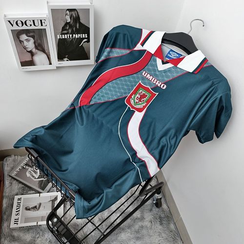 Top 1:1 Wales away 1994/96 Retro jersey