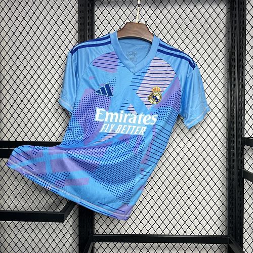 Real Madrid 2024-25 Goalkeeper Jersey Jersey