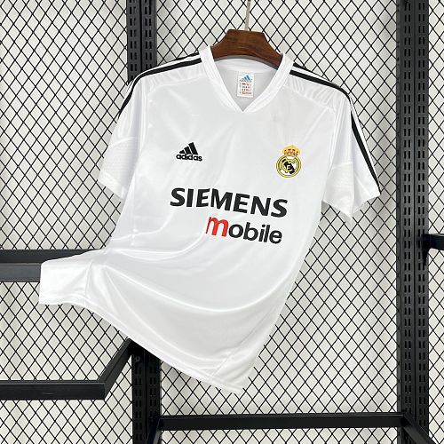 Real Madrid 2004-05 Home Retro Jersey