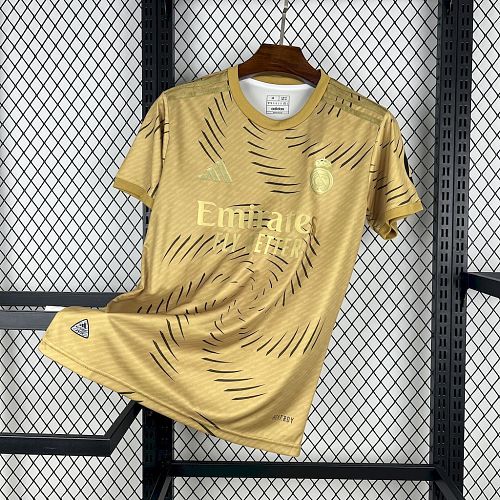 Real Madrid Training 2025/26 Gold Football Jersey