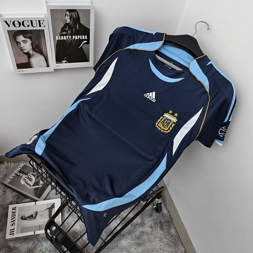 Top 1:1 Argentina away 2006 Retro jersey
