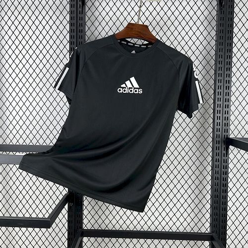 Adidas 1041 black T-shirt