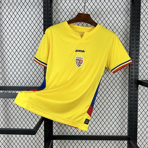 Top 1:1 Romania Home 2025 Football Jersey