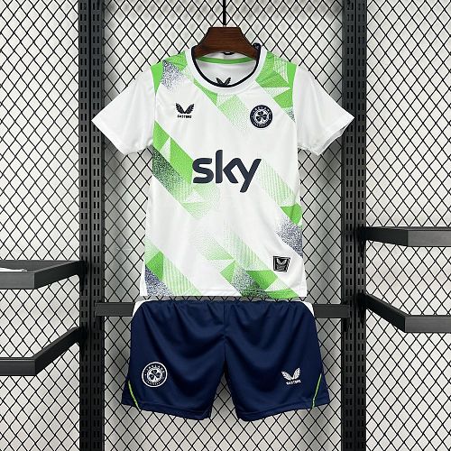 Ireland 2026 Away Kids Kit Size：16-28