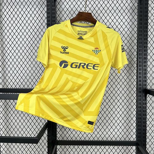 Real Betis 2025-26 Yellow goalkeeper Football Jersey