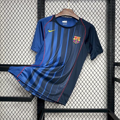 Barcelona 2004-05 Away Retro Jersey